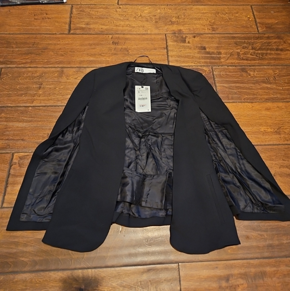 Zara Black Cape Suit Jacket for Formal Occasions
